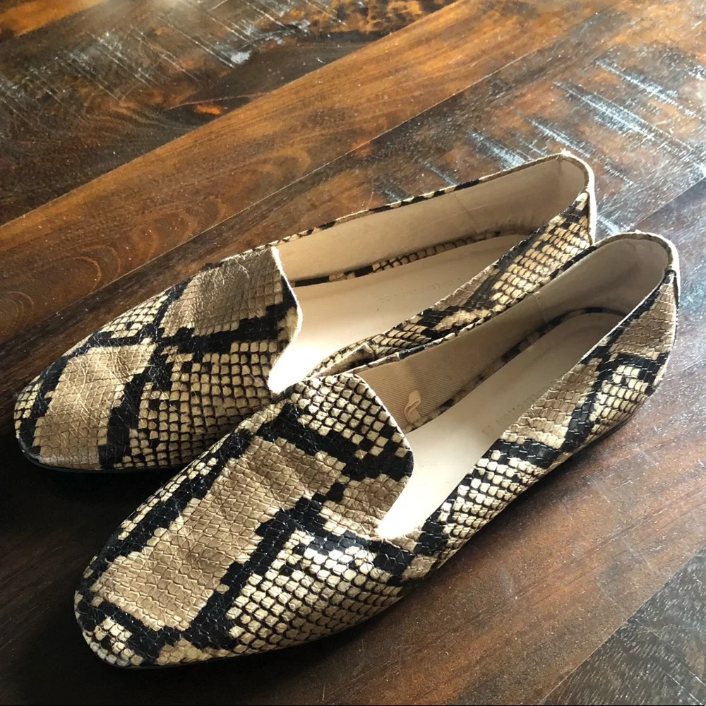 Gorgeous Zara Snake Print Leather Loafers ♥️ - Picture 3 of 16